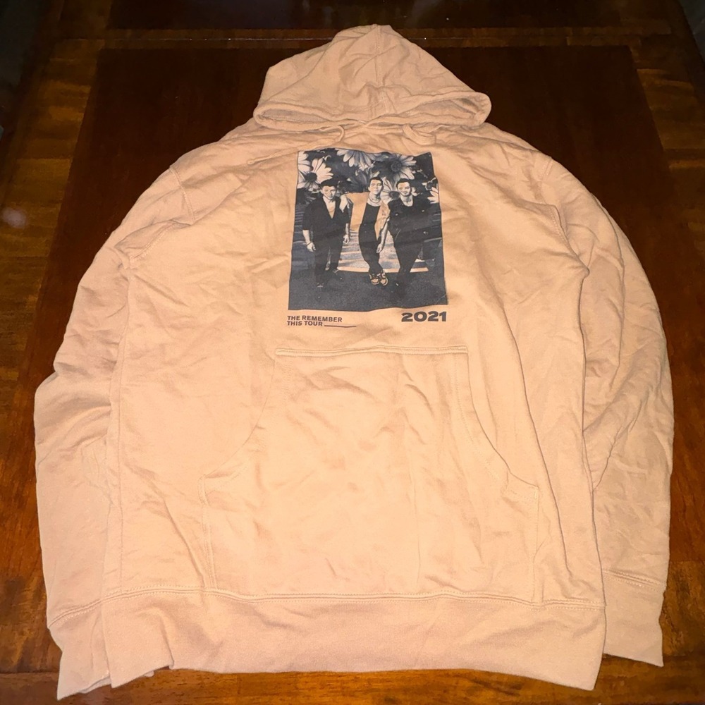 Jonas Brothers Remember This Tour 2021 Hoodie Large Beige Concert Merch